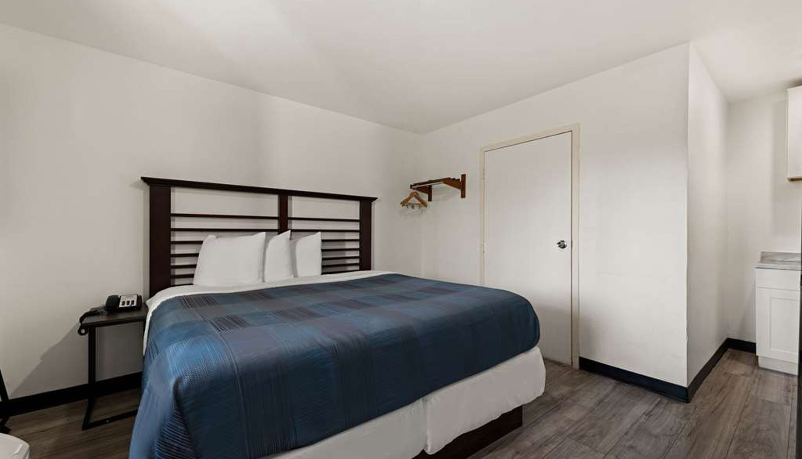 Room - Rodeway Inn Charlotte Independence Blvd.