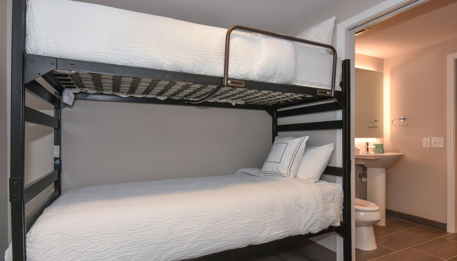 Zimmer - Residence Inn by Marriott Myrtle Beach Oceanfront