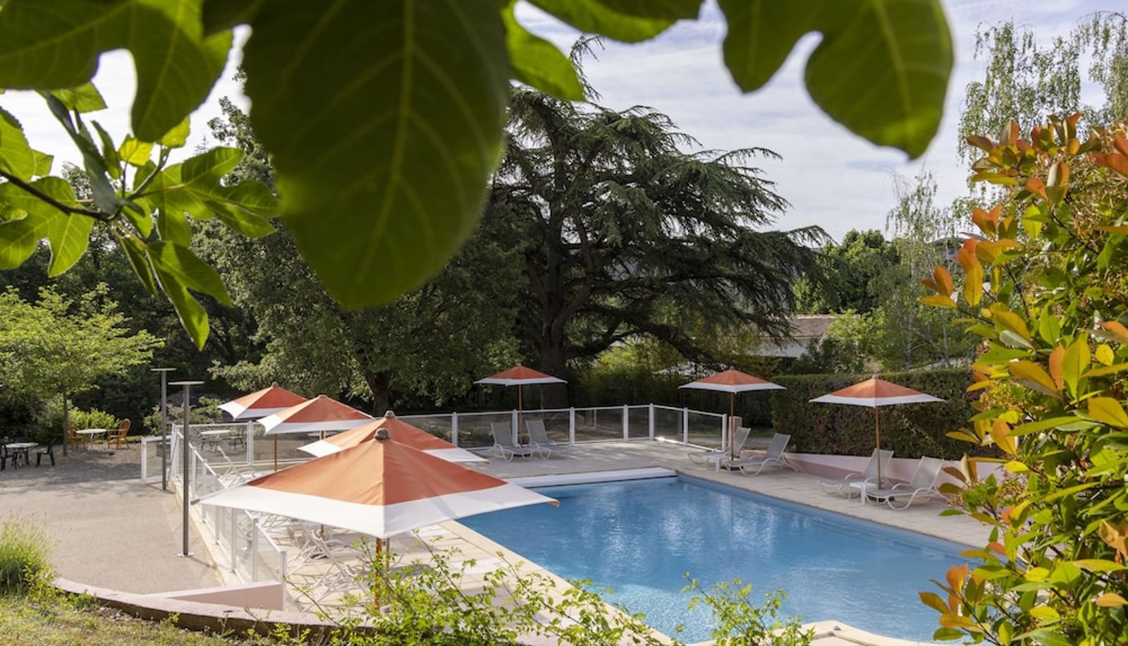 Basen - Hôtel - Résidence Lou Paradou