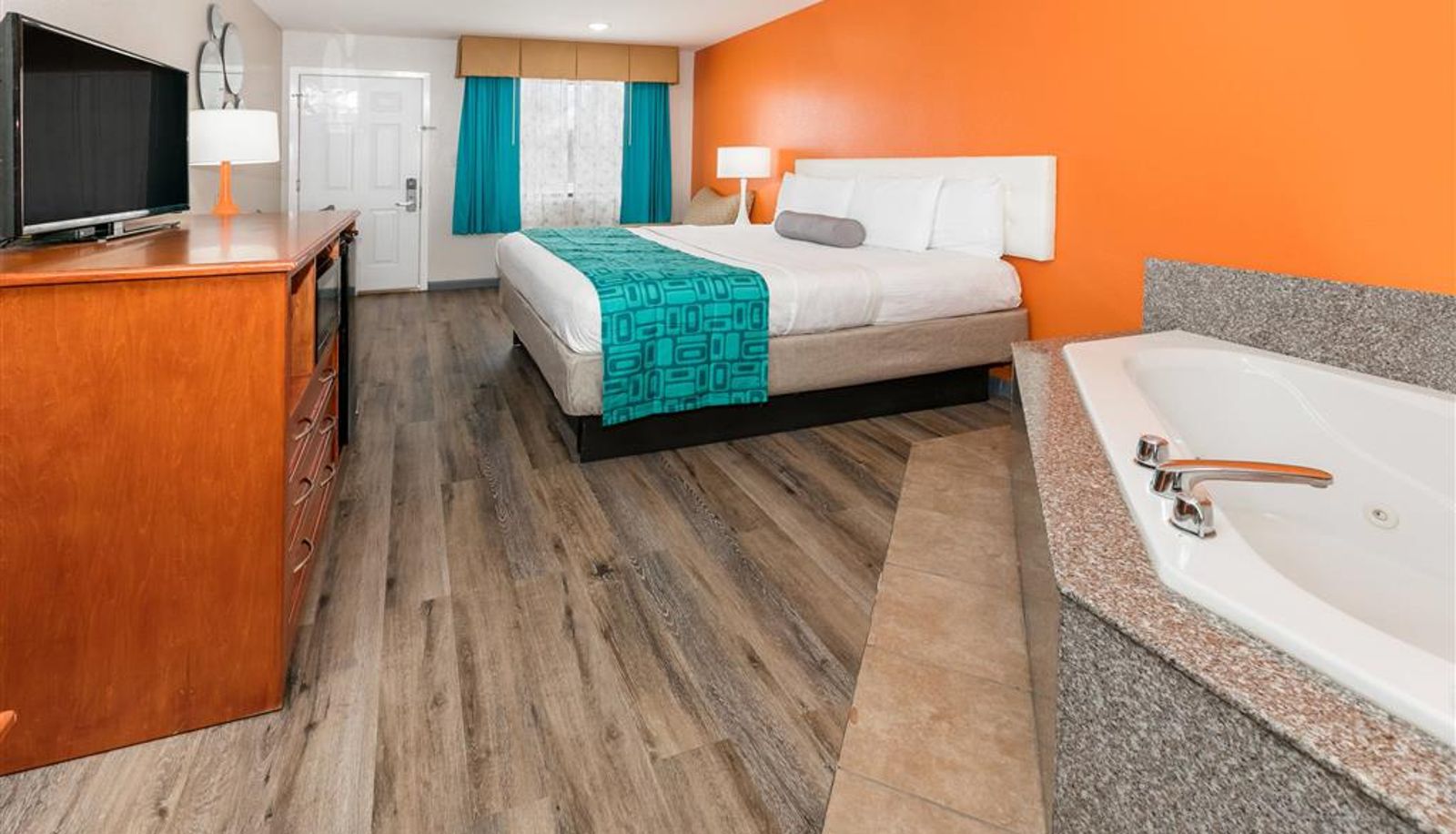 Zimmer - Howard Johnson by Wyndham Lafayette