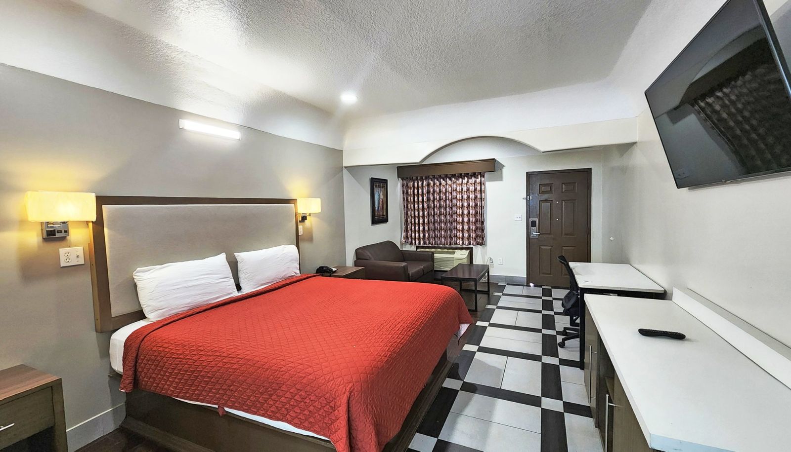 Room - Scottish Inns and Suites Sam Houston Pkwy