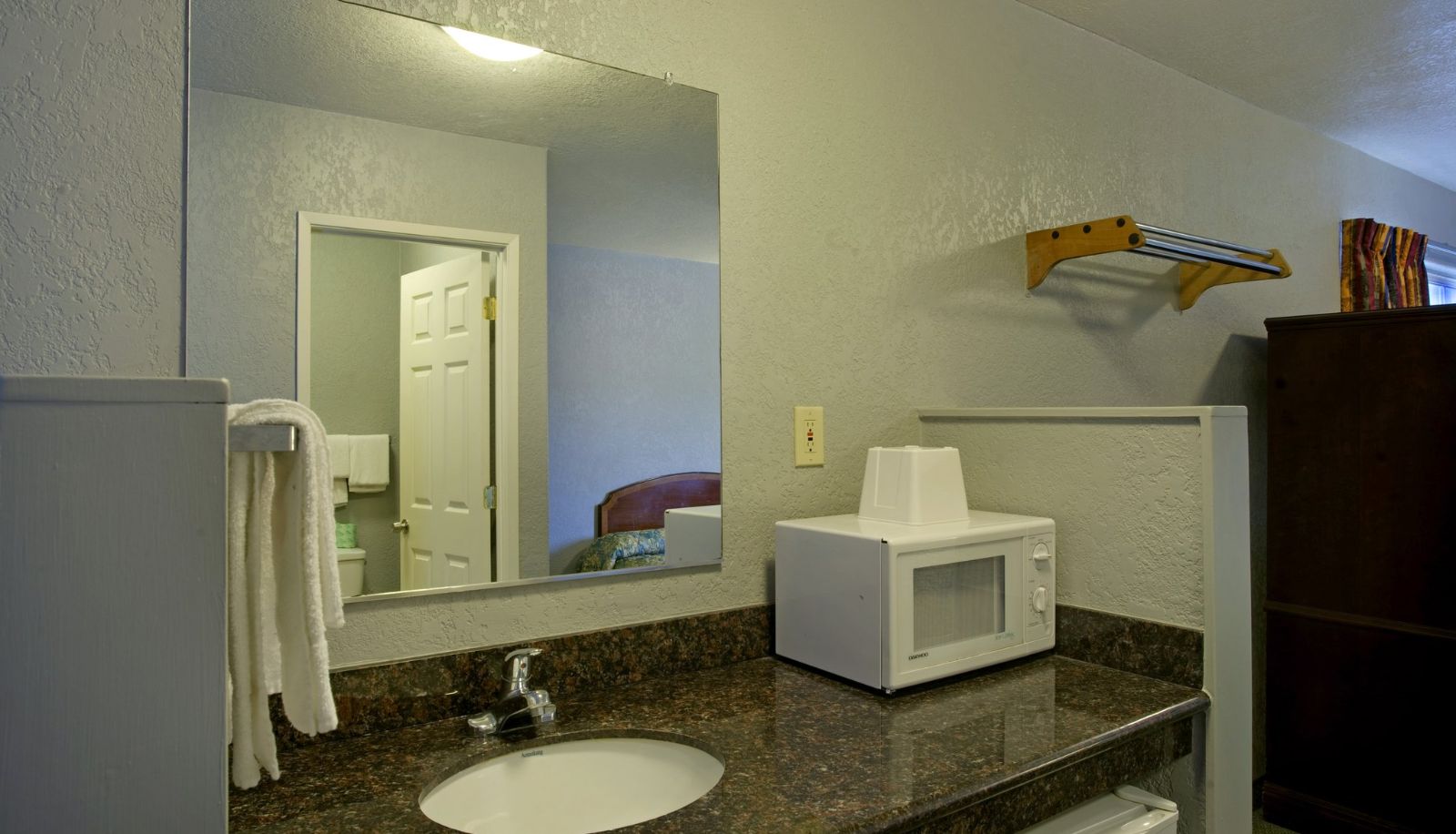 Zimmer - Sea Lamp Inn
