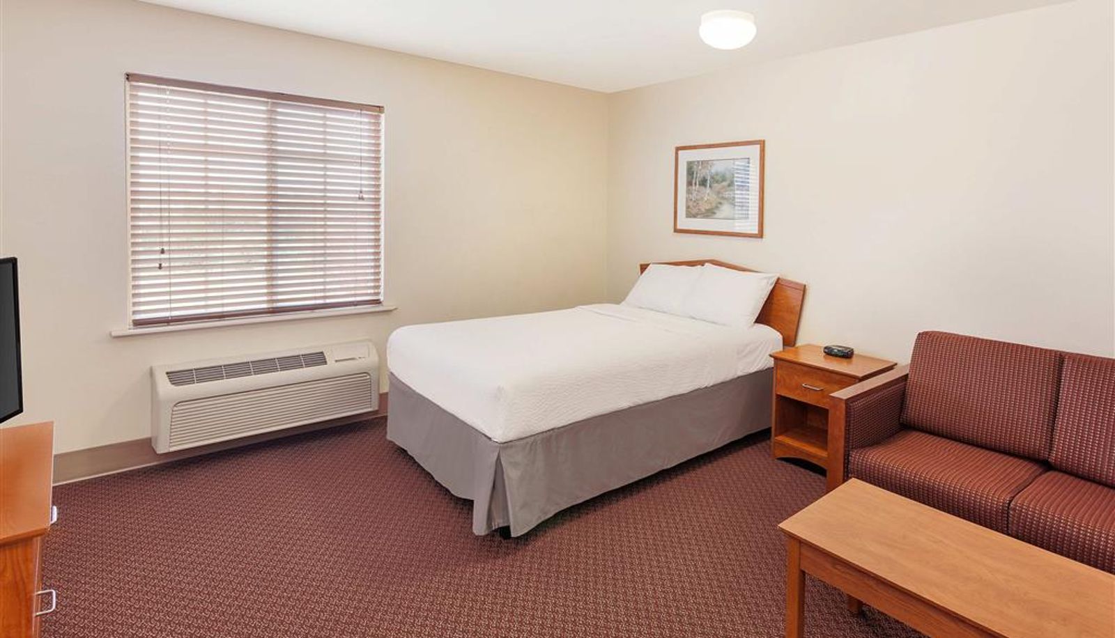 Room - WoodSpring Suites Ankeny Des Moines