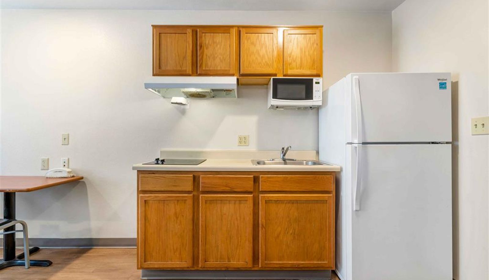 Zimmer - WoodSpring Suites Fayetteville I-49