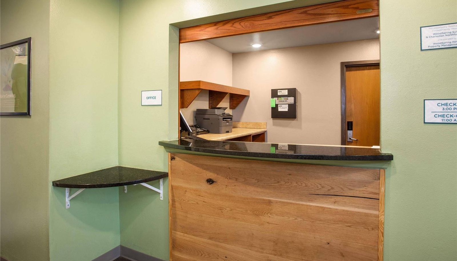 Lobby - Woodspring Suites Memphis East I-40