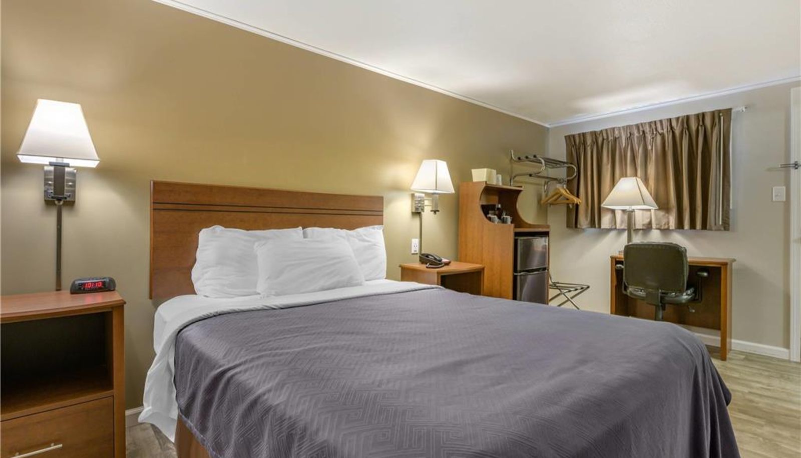 Room - Econo Lodge Bellefonte I-99