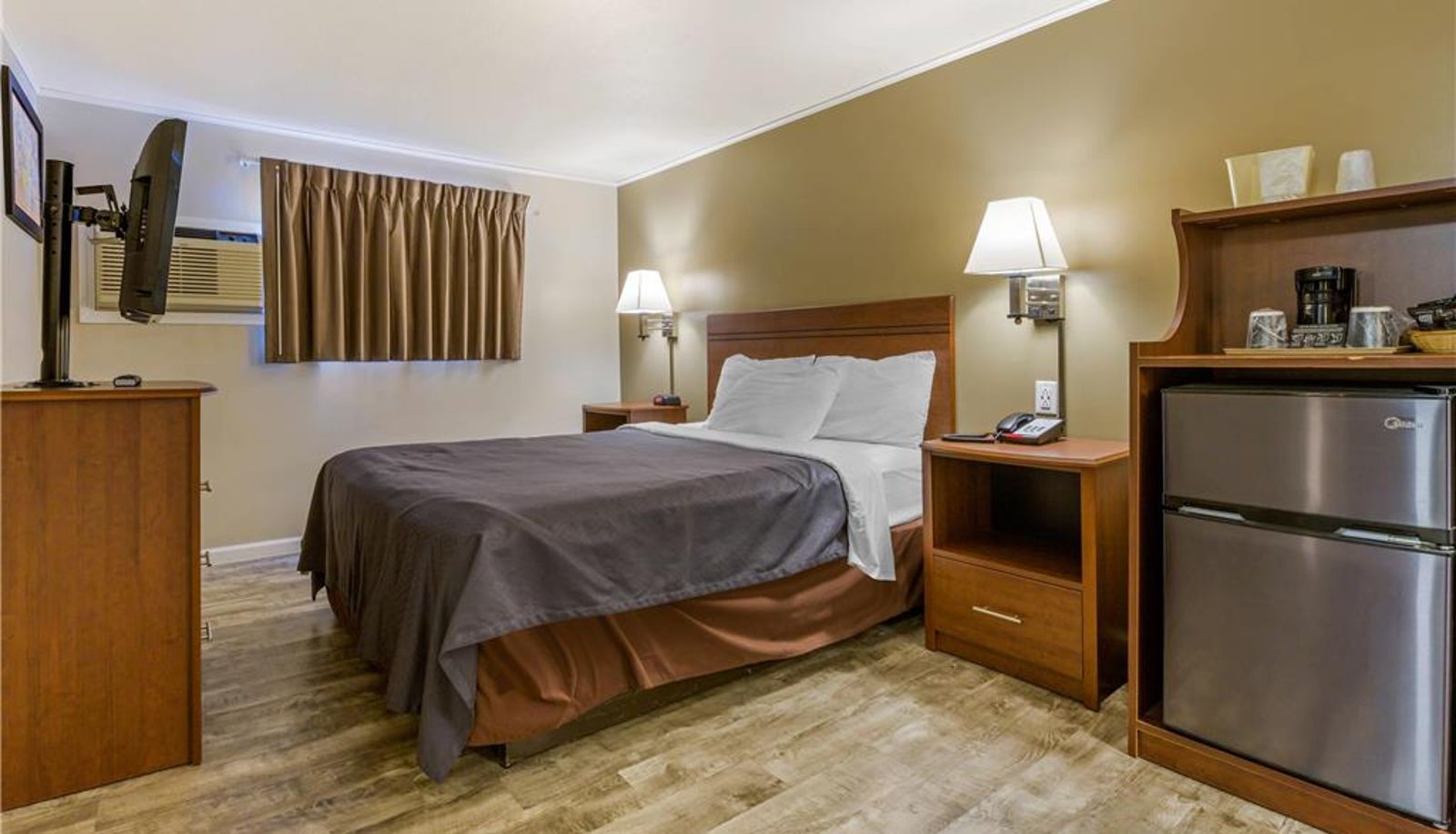 Zimmer - Econo Lodge Bellefonte I-99