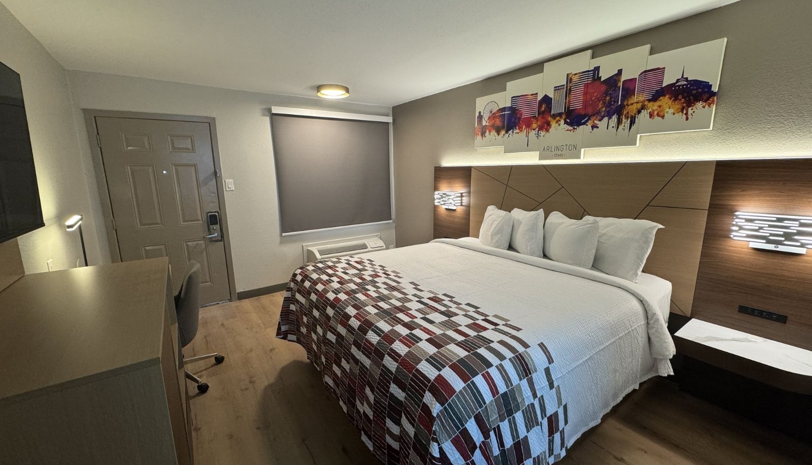 Zimmer - Red Roof Inn Arlington - Entertainment District