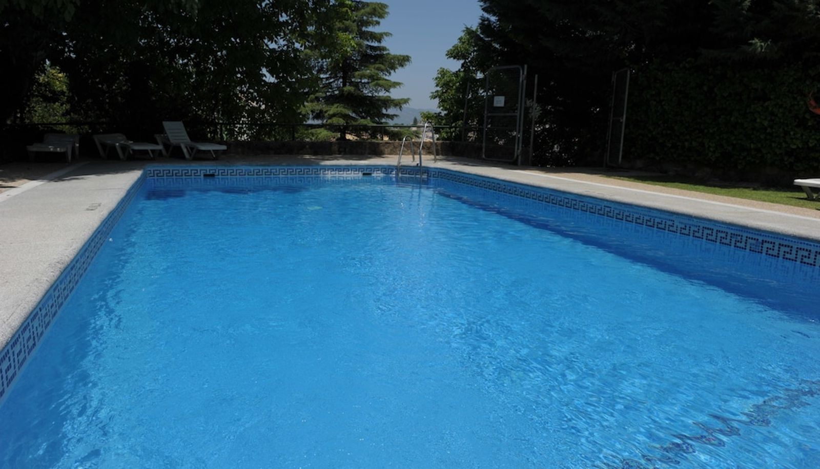 Piscina - Villa Turística de Cazorla