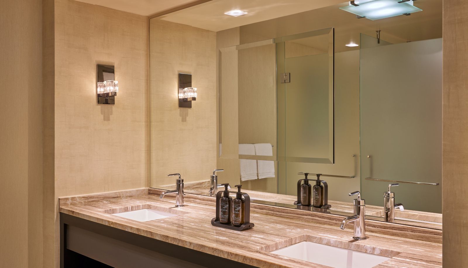 Room - MGM Grand Detroit