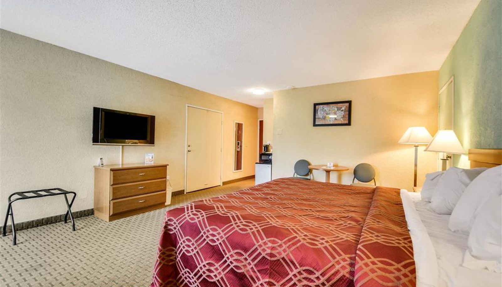 Kamer - Econo Lodge Tampa near Busch Gardens