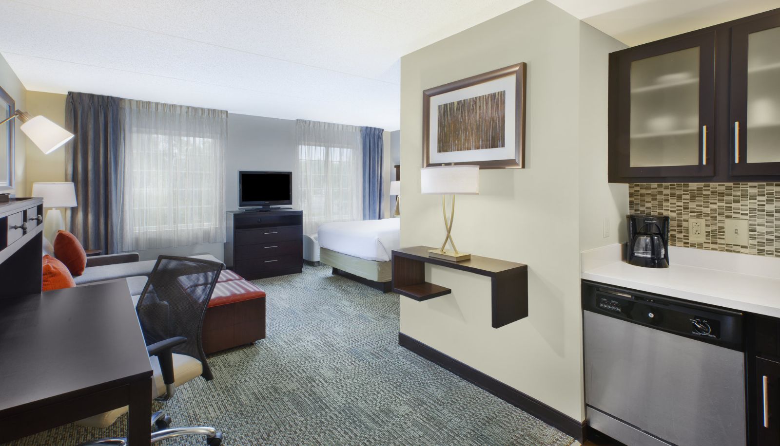 Room - Staybridge Suites CLEVELAND MAYFIELD HTS BEACHWD by IHG