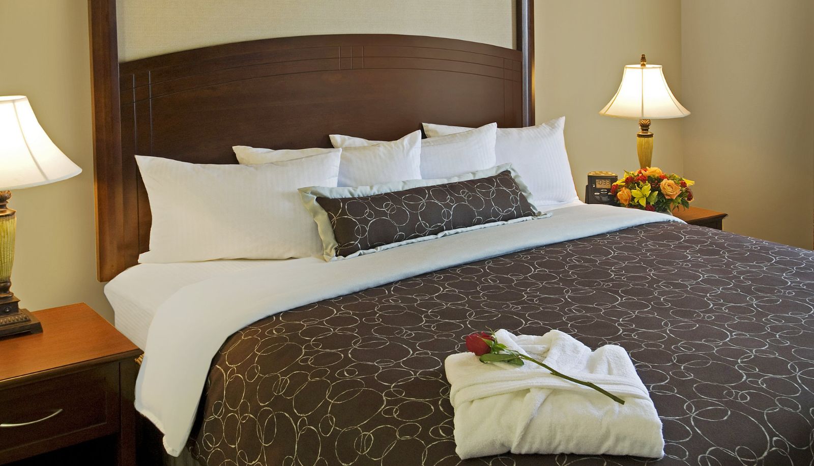 Zimmer - Staybridge Suites OAKVILLE-BURLINGTON by IHG
