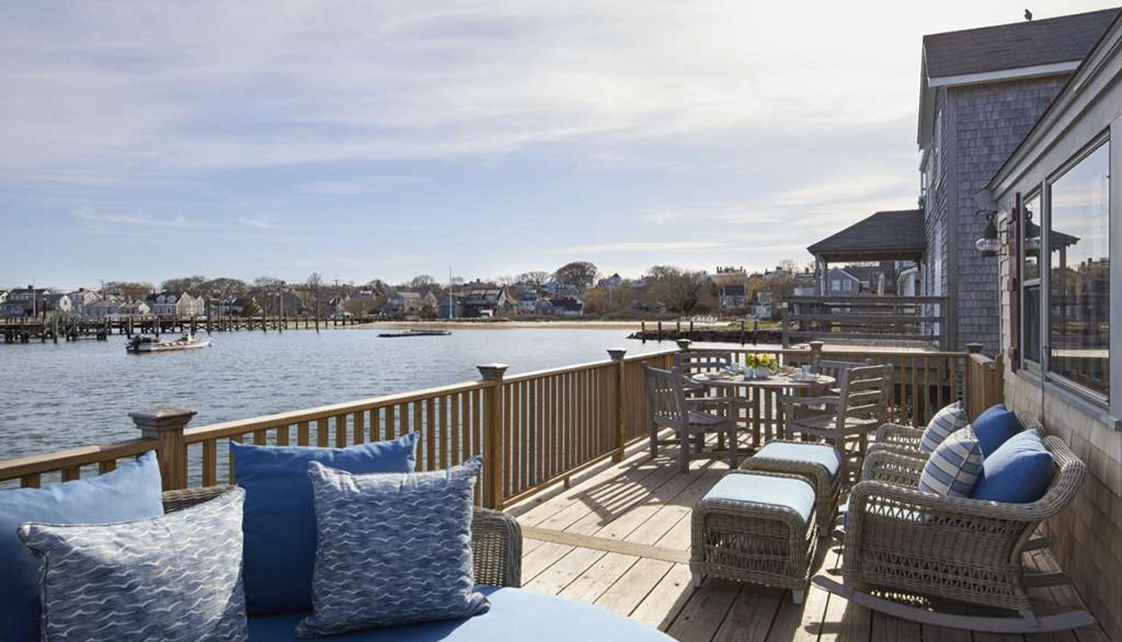Camera - The Cottages At The Boat Basin