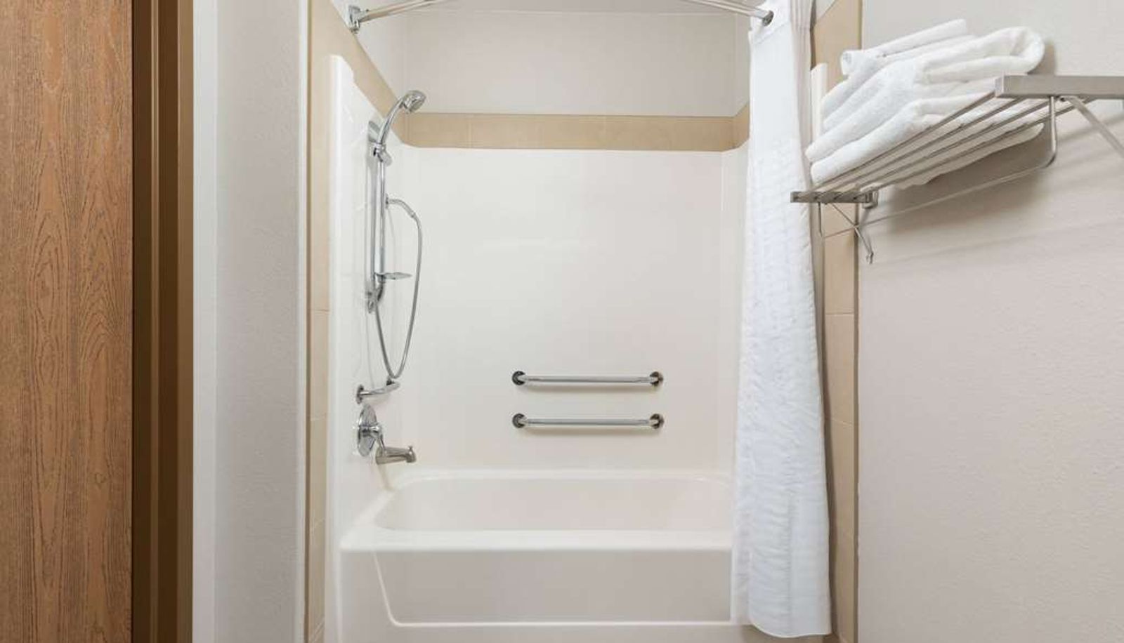 Standard room (double) - Super 8 by Wyndham St-Jerome