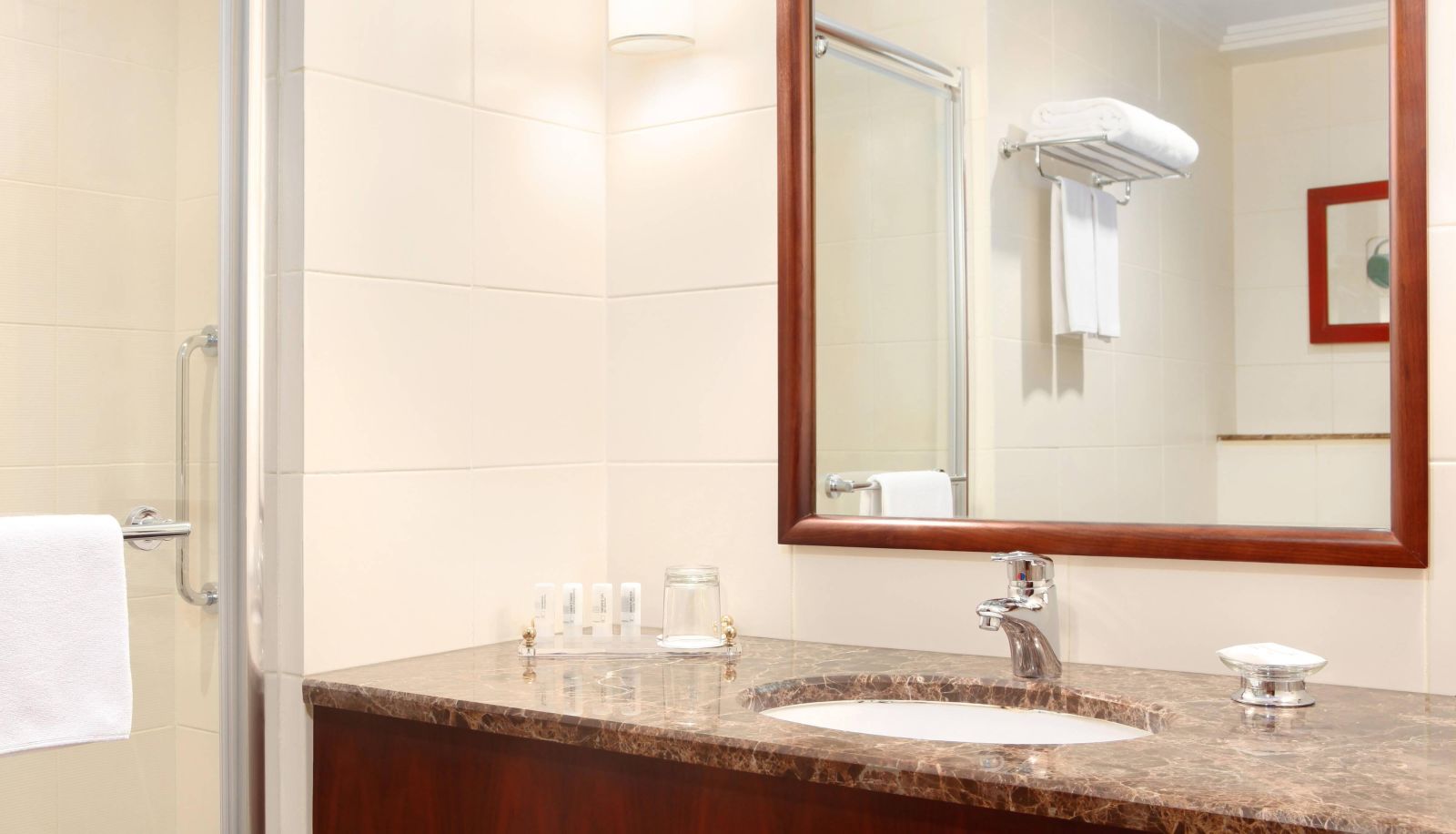 Zimmer - Le Meridien Towers Makkah