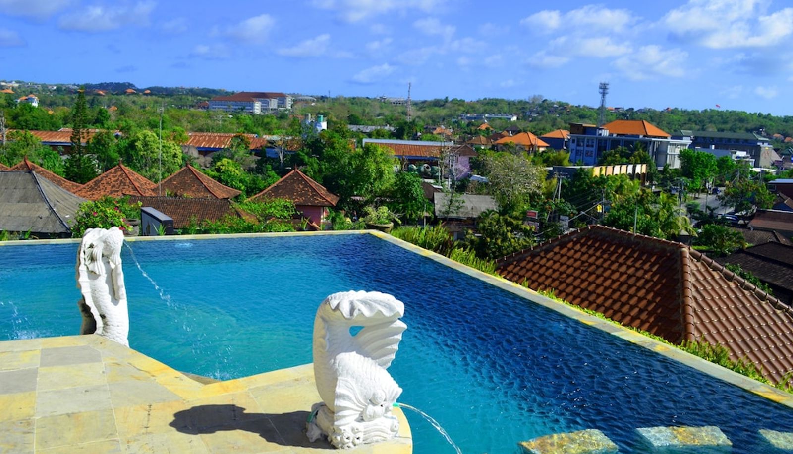Información - Nirmala Heritage Hotel