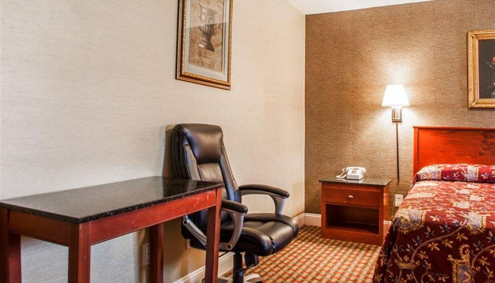 Zimmer - Rodeway Inn Paterson Great Falls Park Area