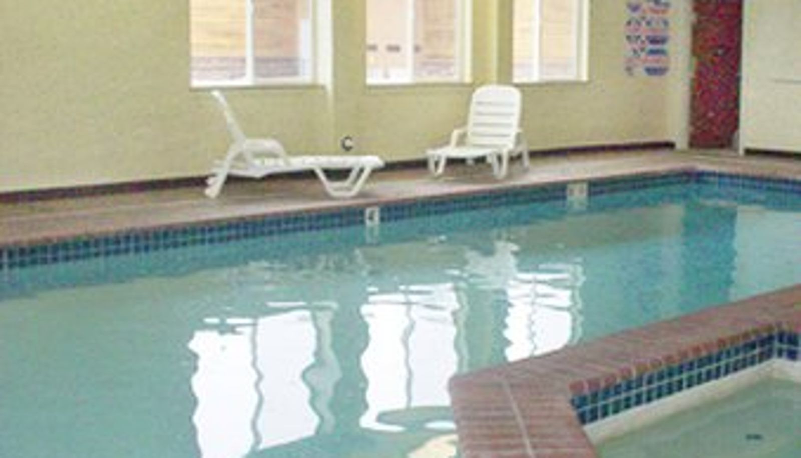 Piscina - Yellowstone Park Hotel