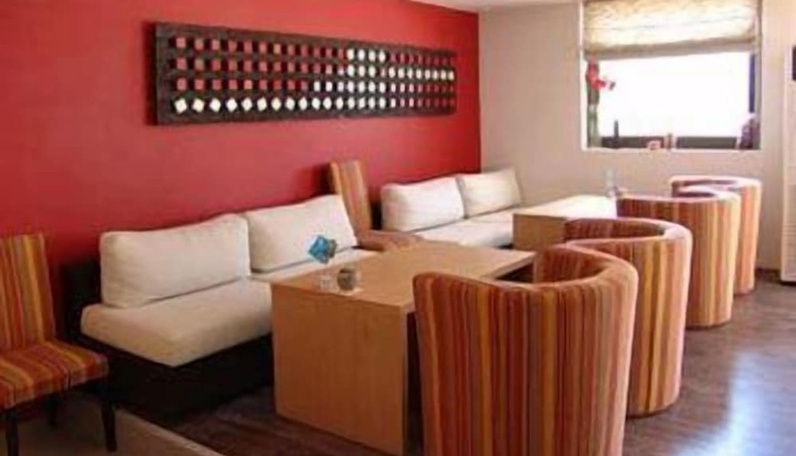 Hall - Valeo Hotel