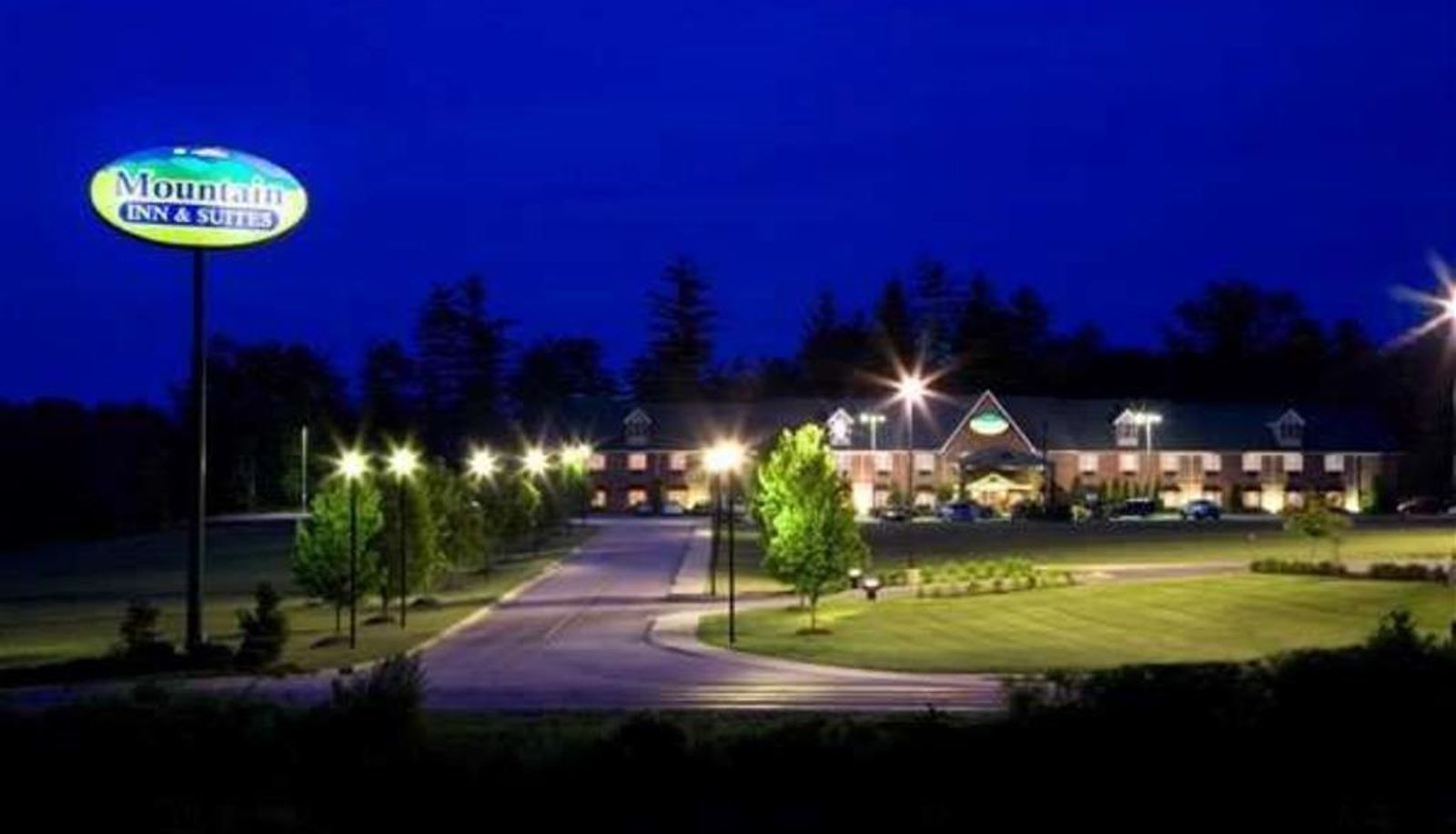 Vista esterna - Mountain Inn and Suites