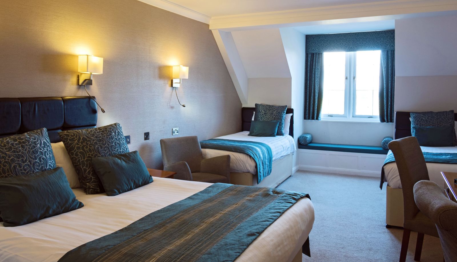 Zimmer - CBH Lancaster House Hotel