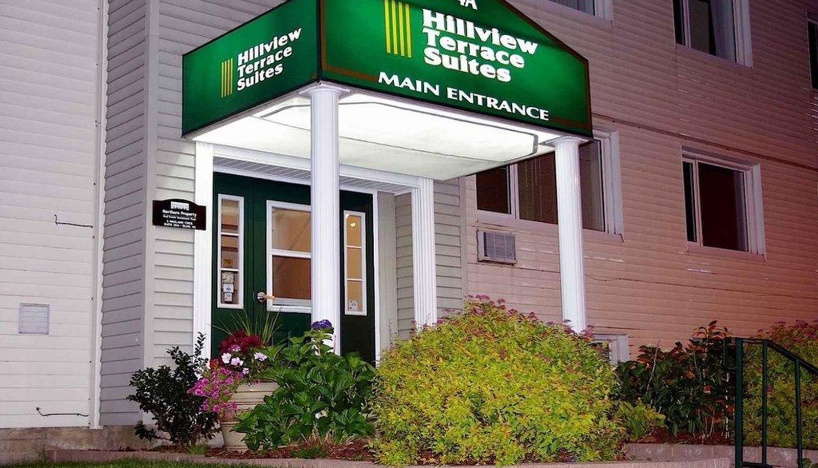 Exterior view - Homeport Apartment Hotel/Hillview
