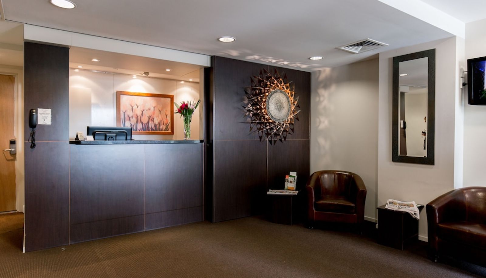 Recepcja - St Ives Apartments