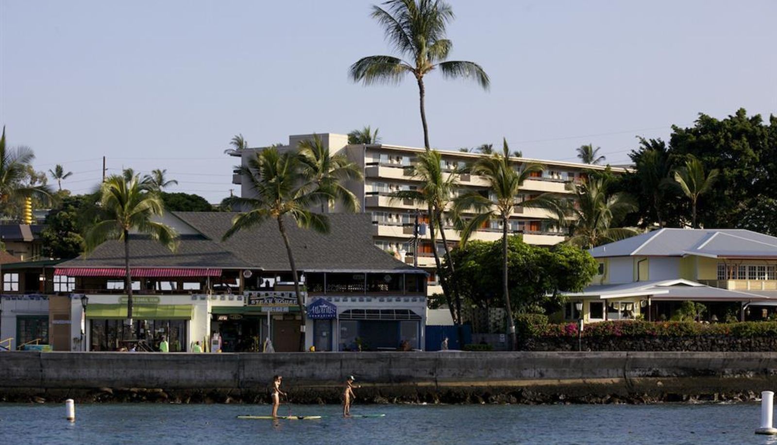 Außenansicht - Kona Seaside Hotel