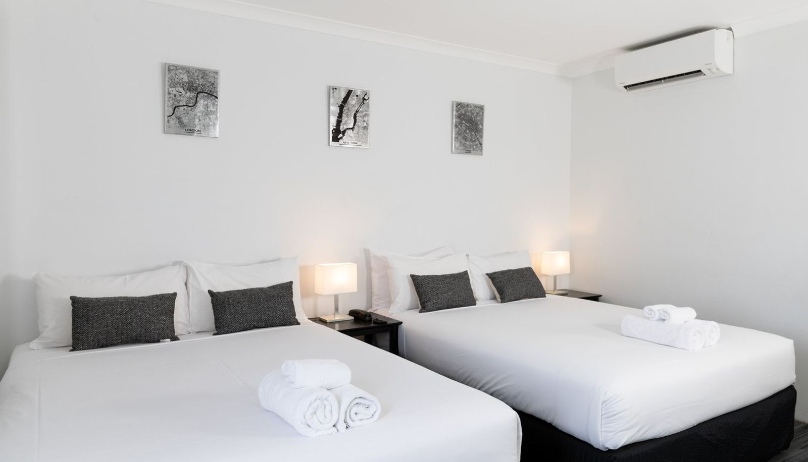 Zimmer - The Joondalup City Hotel