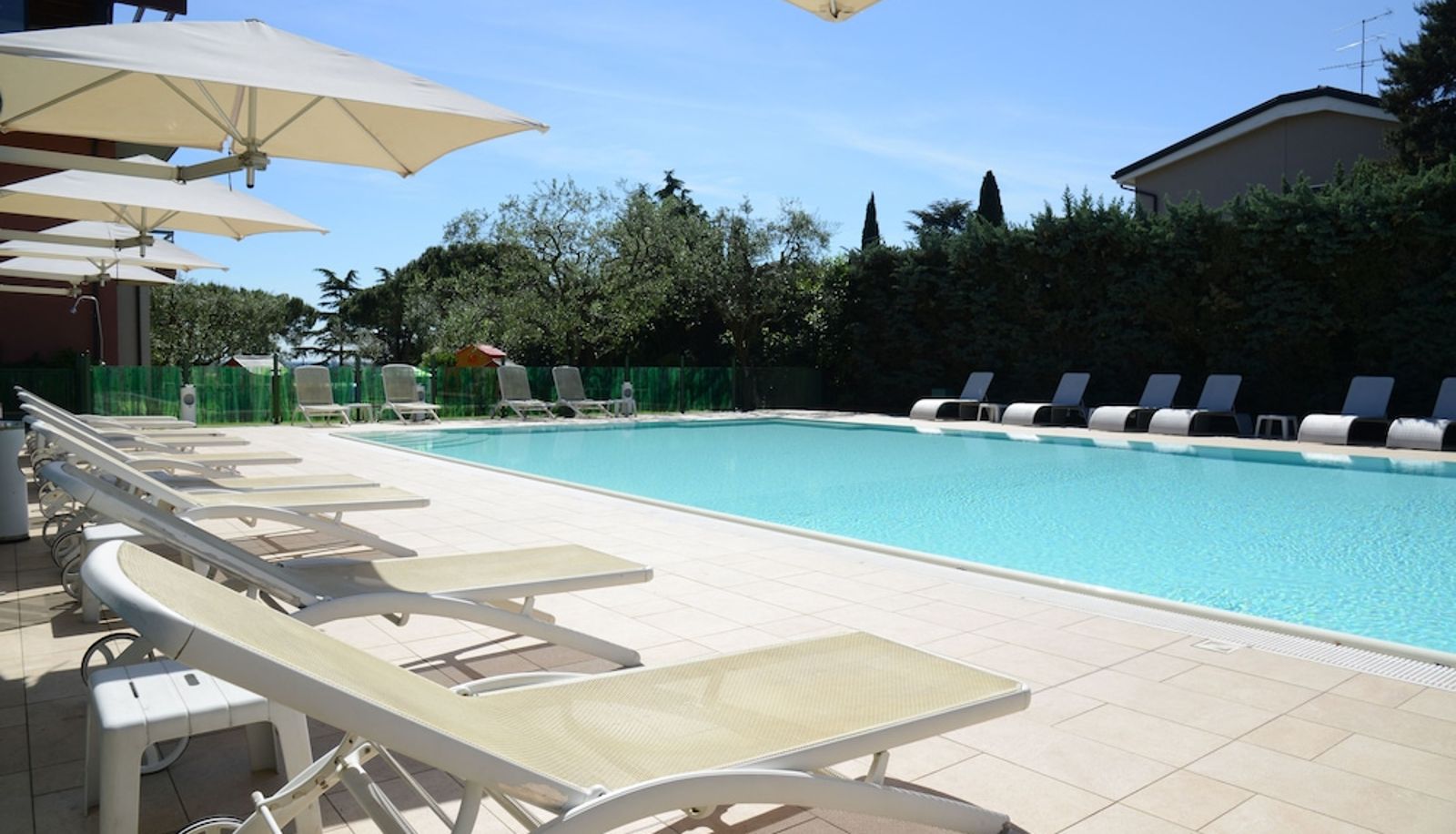 Piscina - Hotel Oliveto