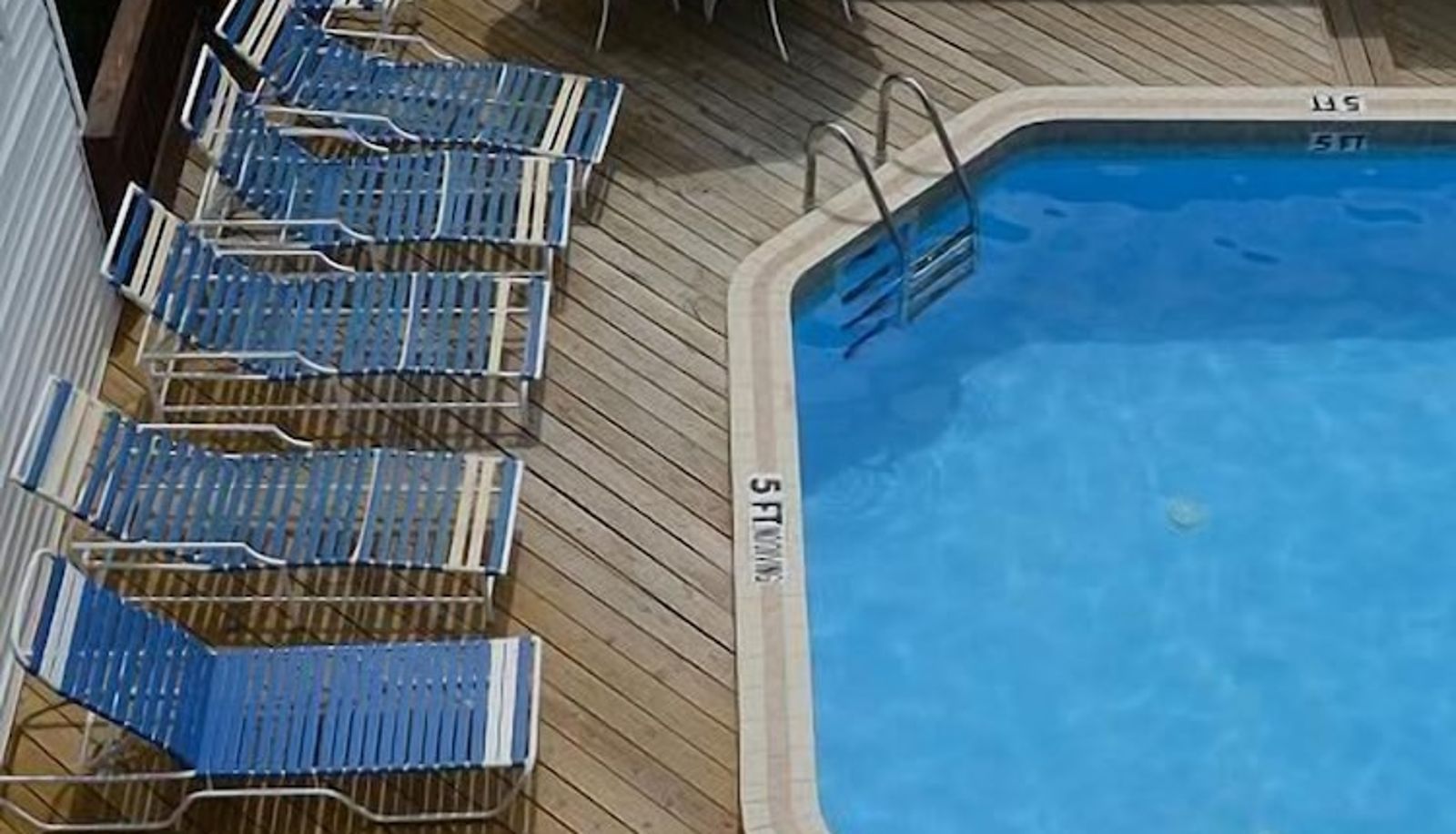 Pool - Beach Condominium Hotel