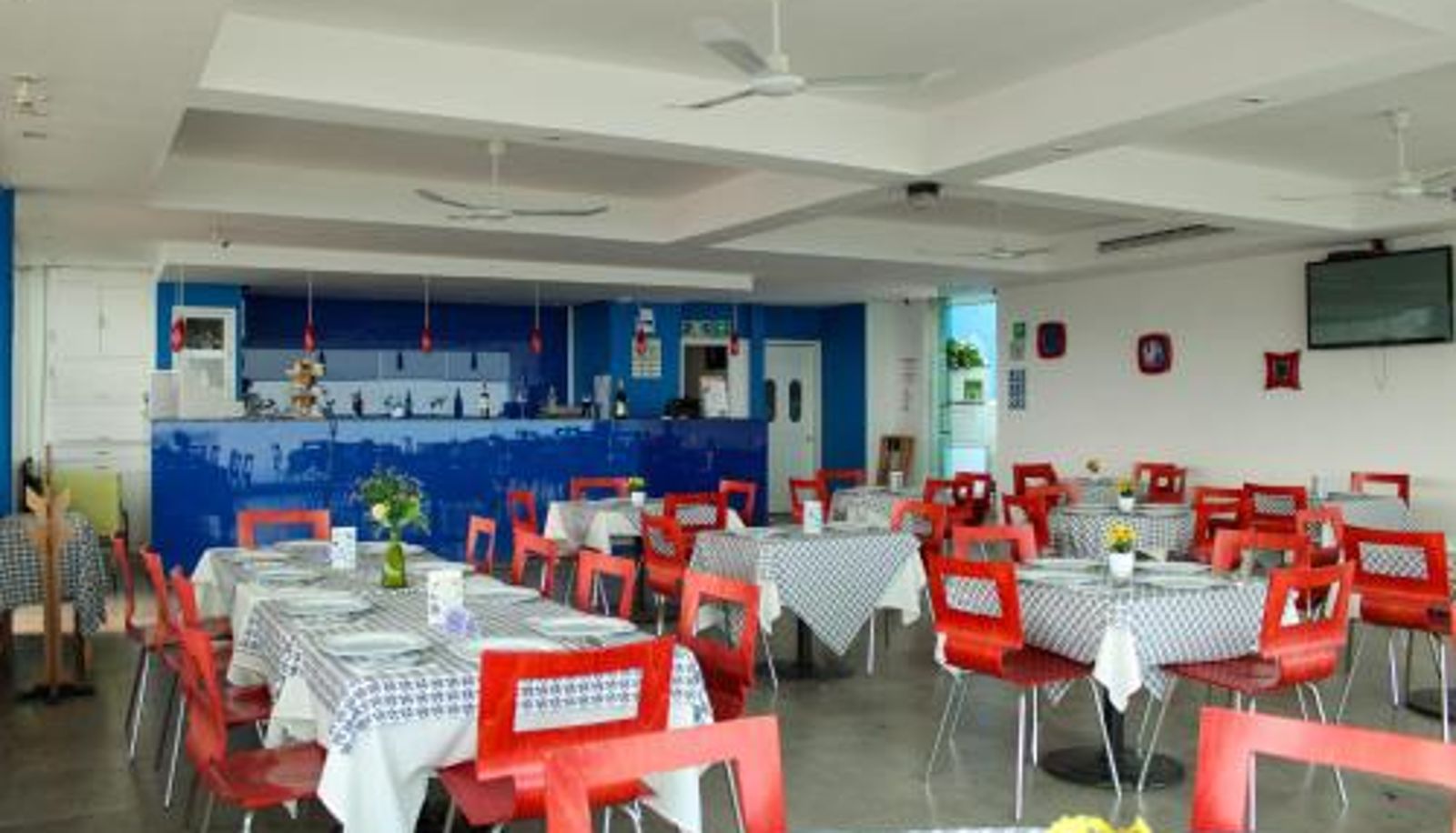 Sala de desayunos dentro del restaurante - GS Cuernavaca