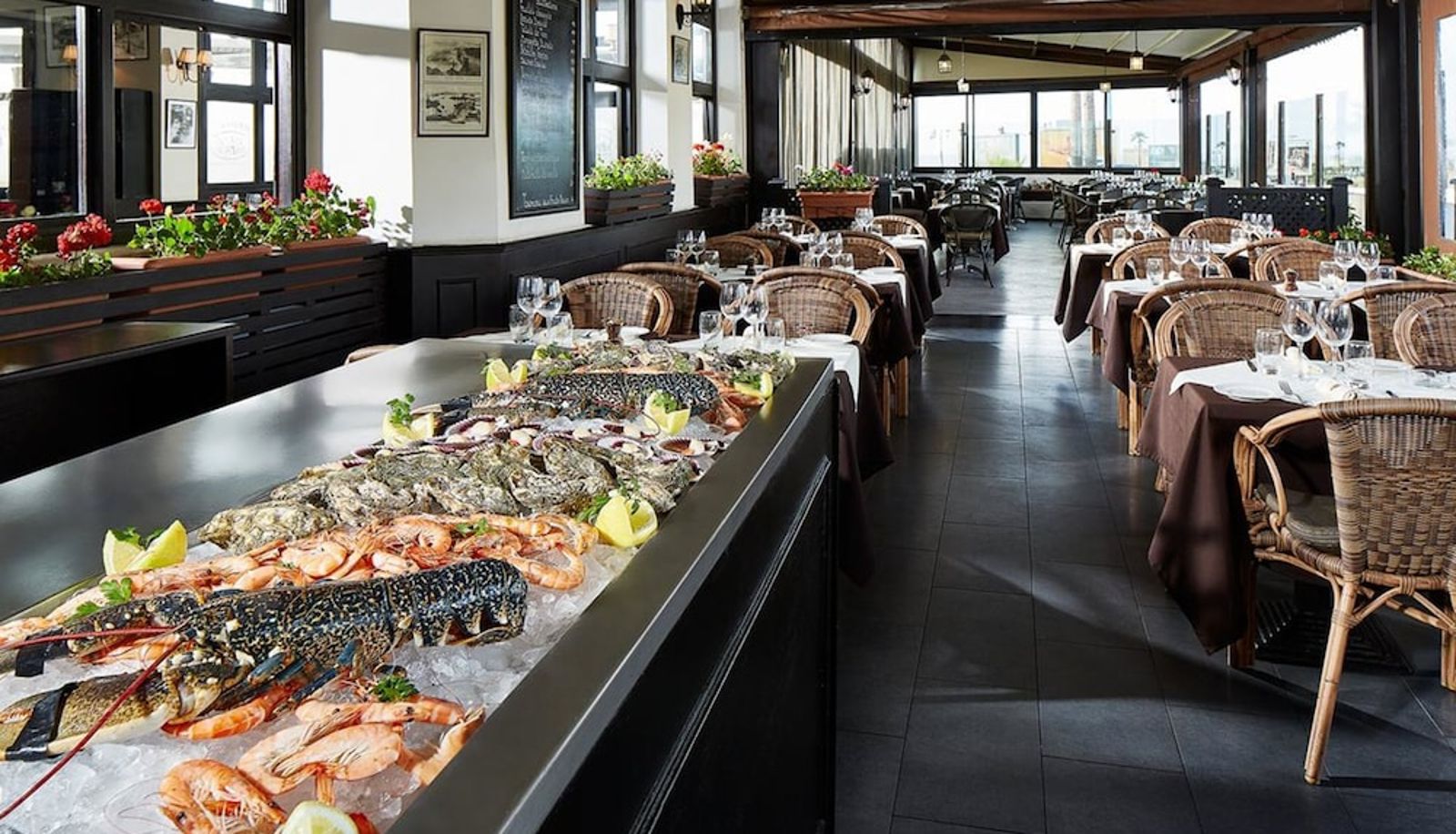 Restaurant - Villa Blanca Urban Hotel