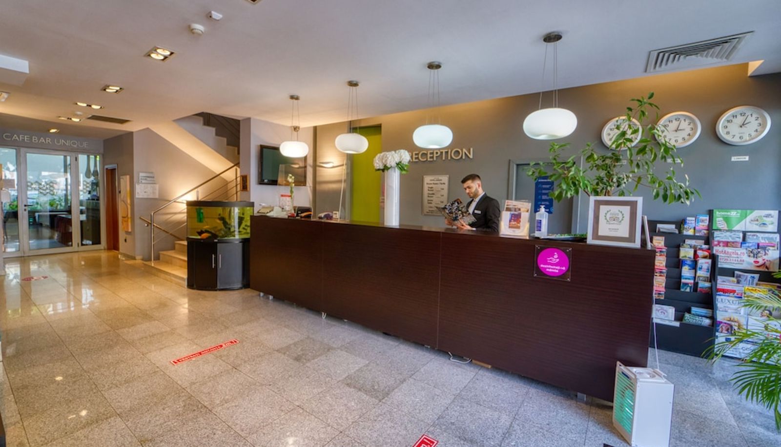Recepcja - Unique Hotel Bucharest