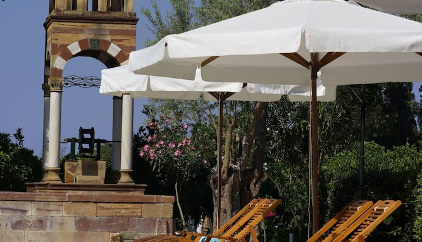 Pool - Argentikon Luxury Suites