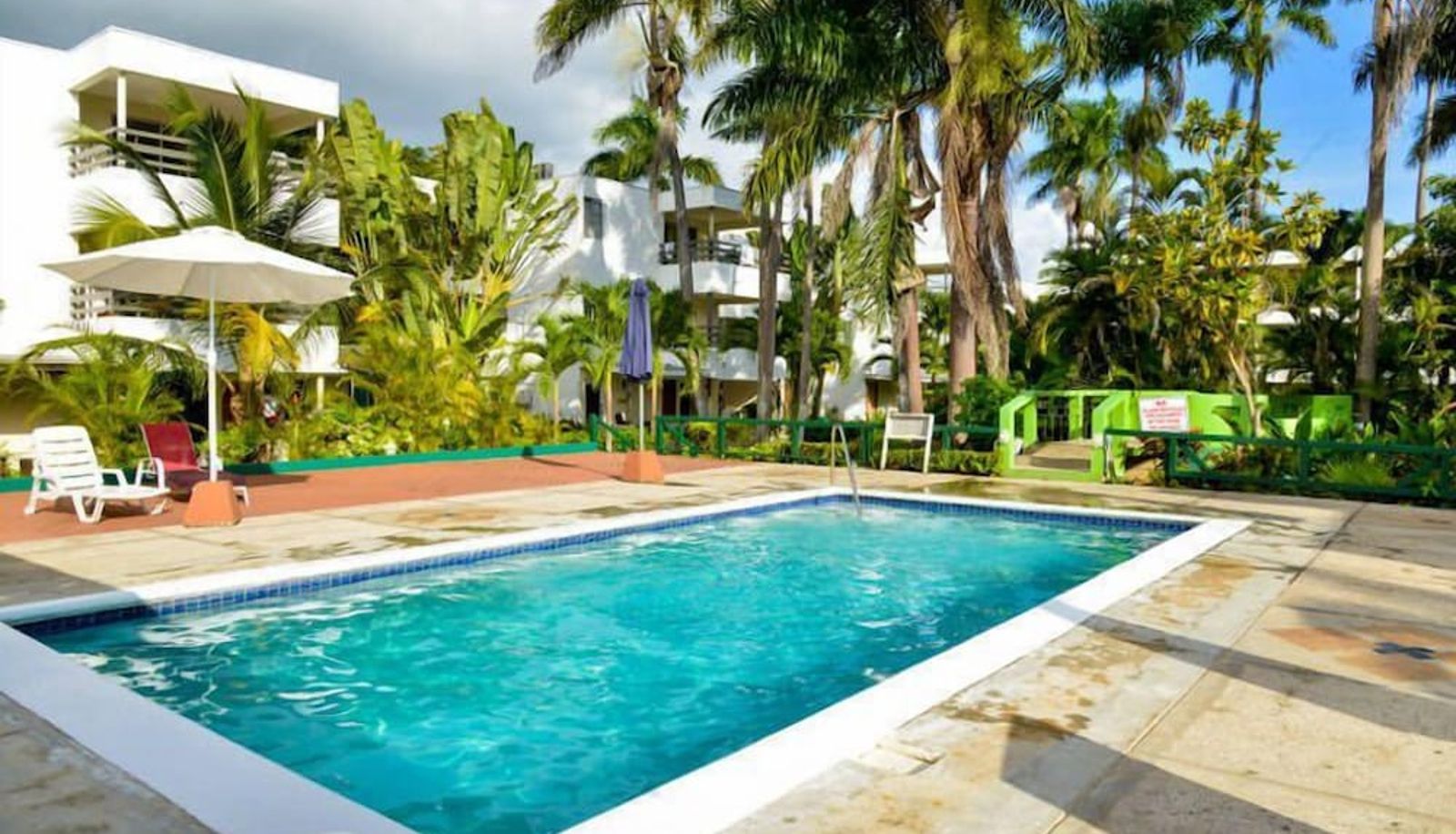 Pool - Negril Beach Club