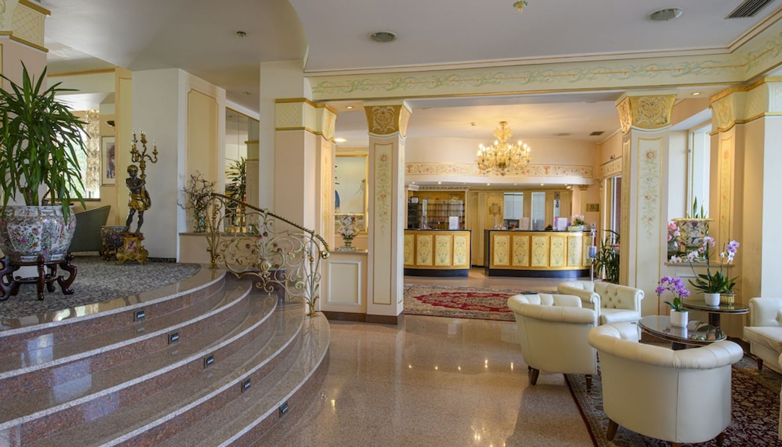 Rezeption - Hotel Astoria