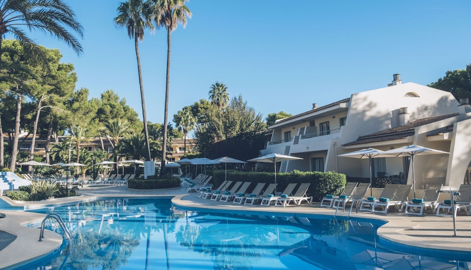 Zwembad - Iberostar Waves Pinos Park Hotel