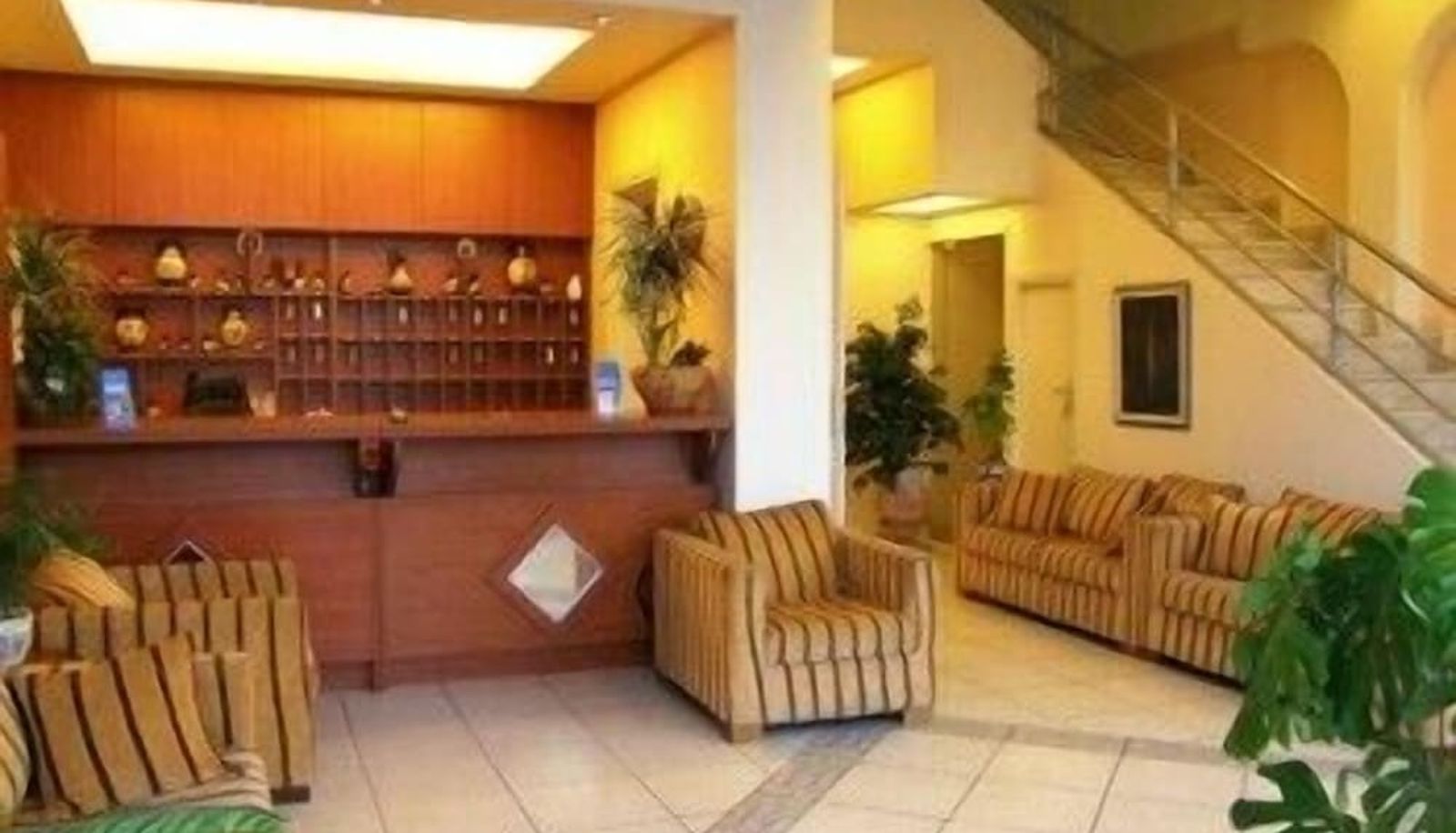 Salón - Hotel Kiani Akti