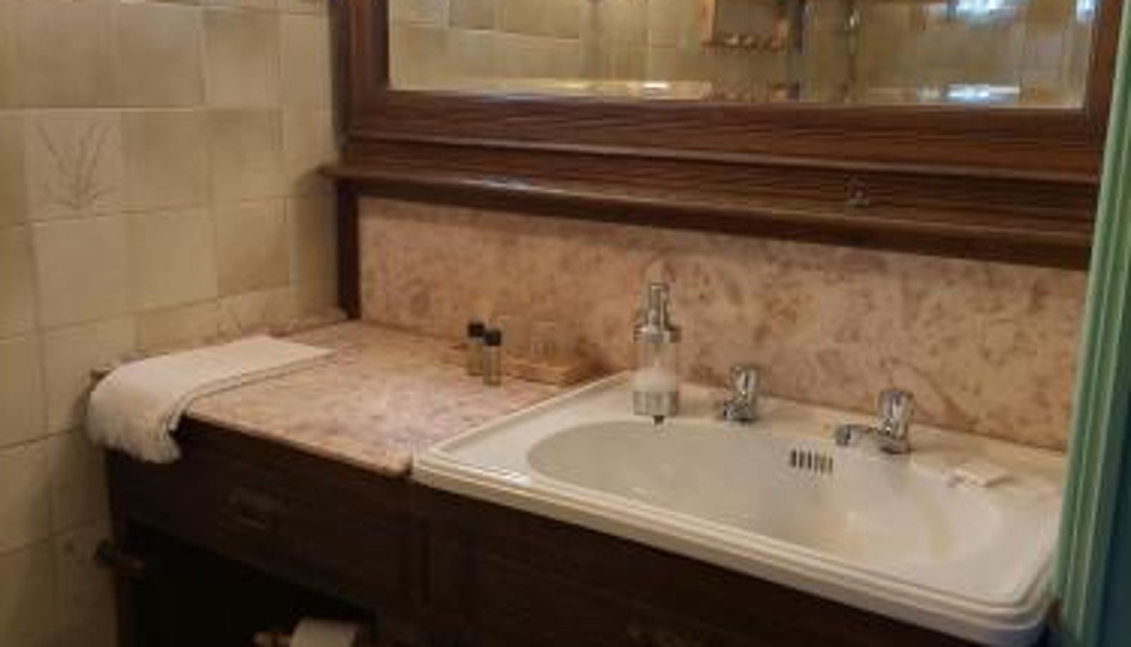 Bagno - Paço de S.Cipriano Manor House
