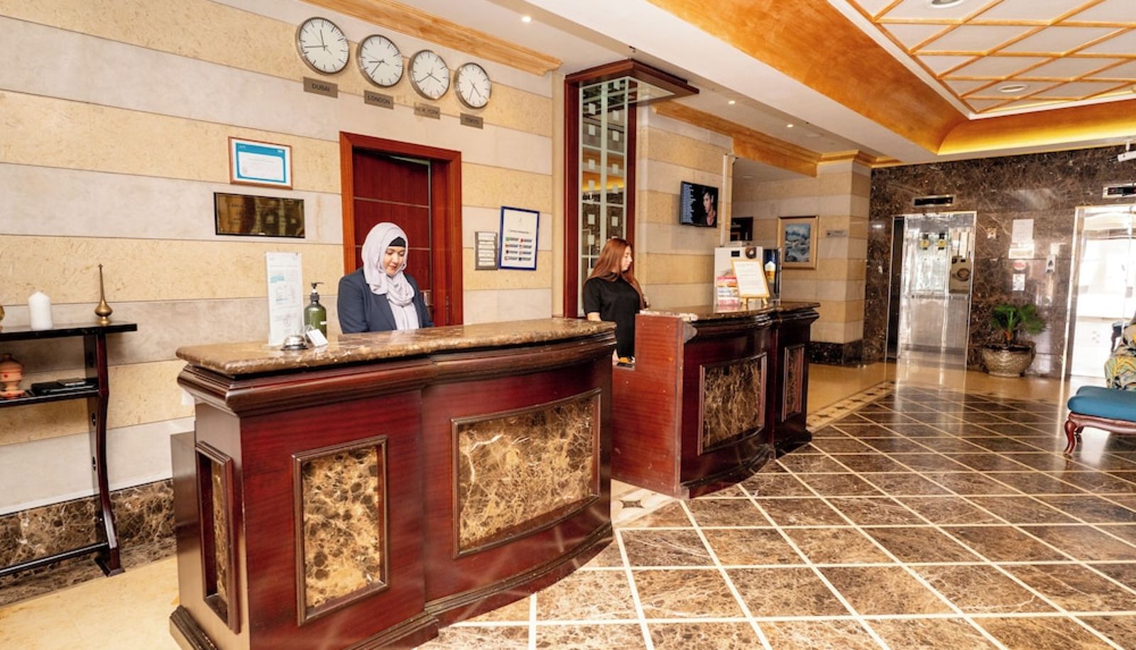 Recepcja - Al Raya Hotel Apartment