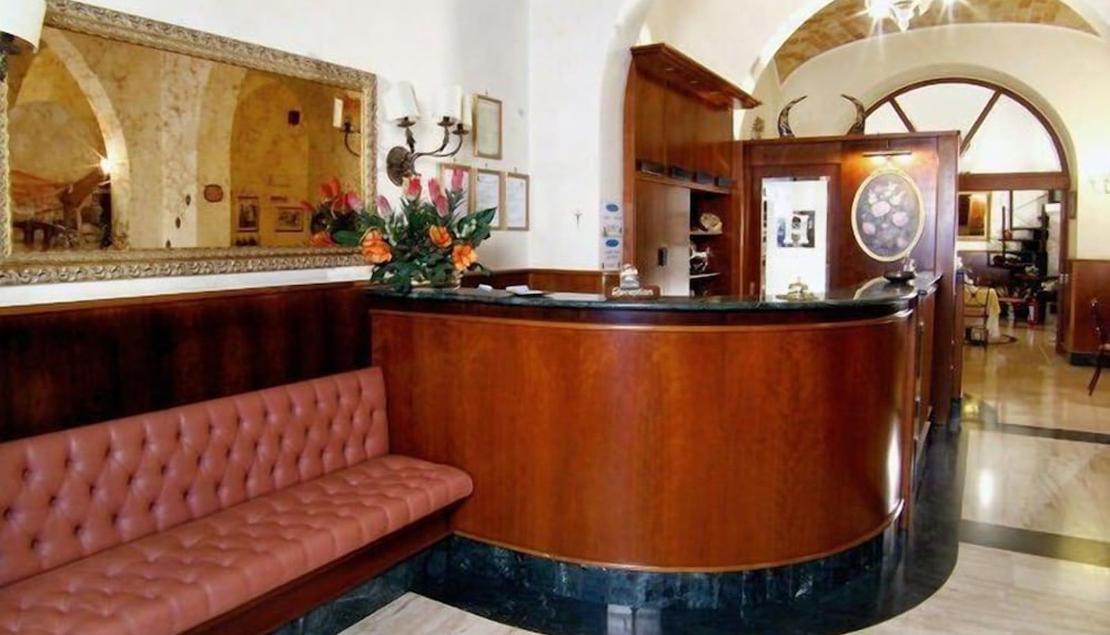 Receptie - Hotel Assisi