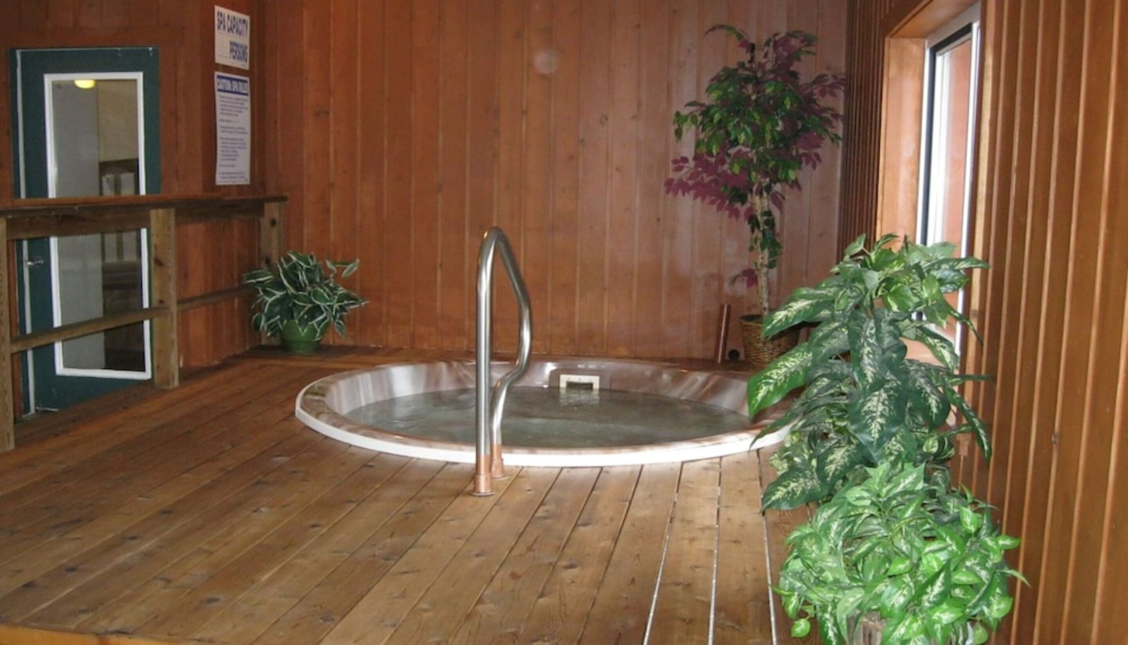 Zwembad - Cedar Hill Lodge