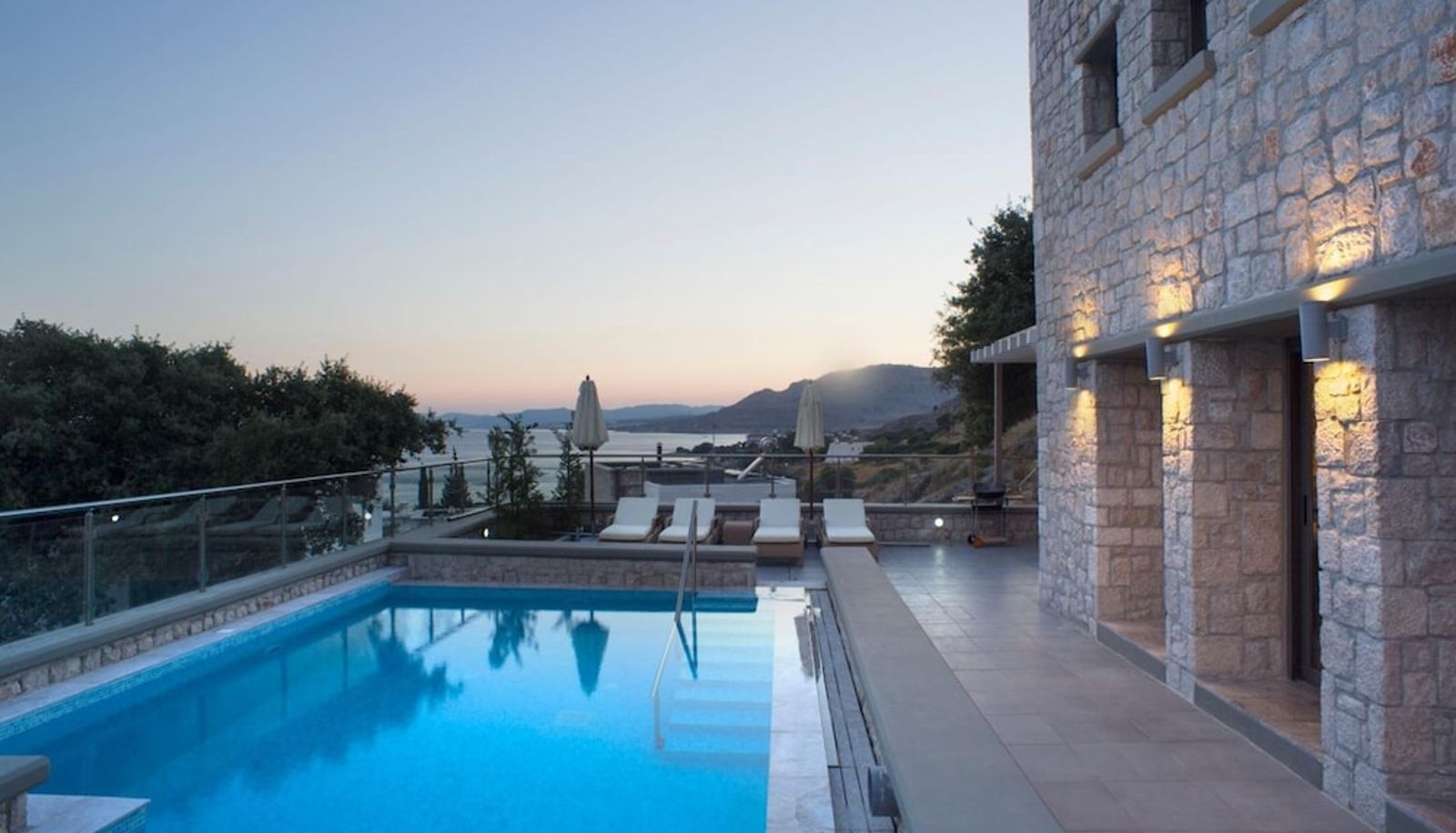 Piscina - Blue Dream Luxury Villas