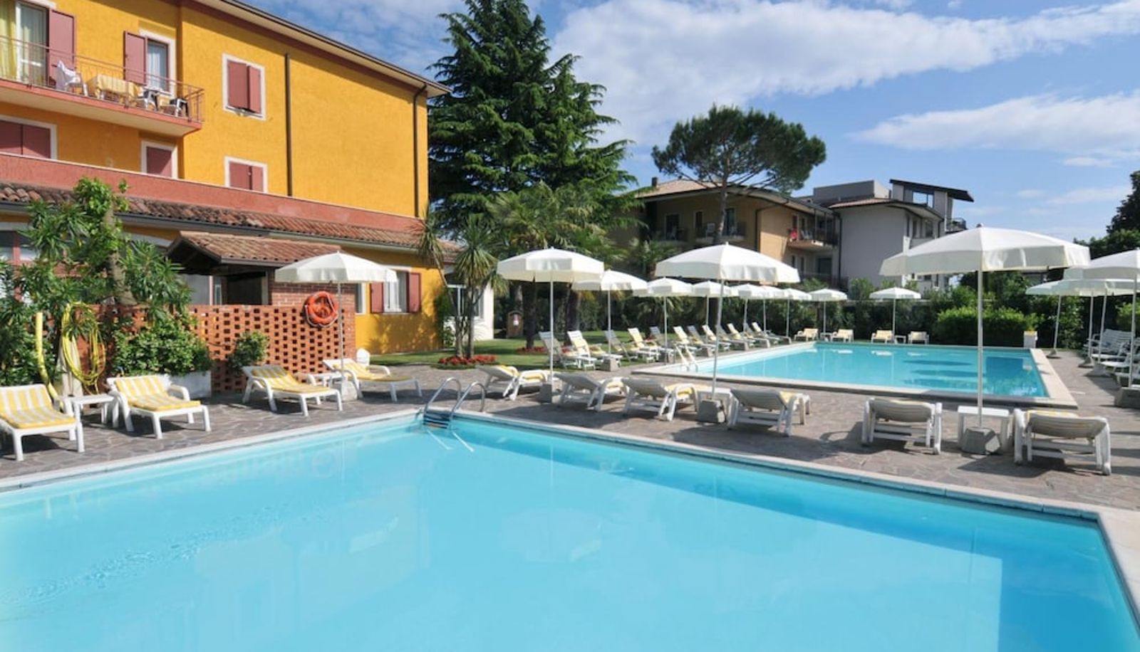 Piscina - La Quiete Park Hotel