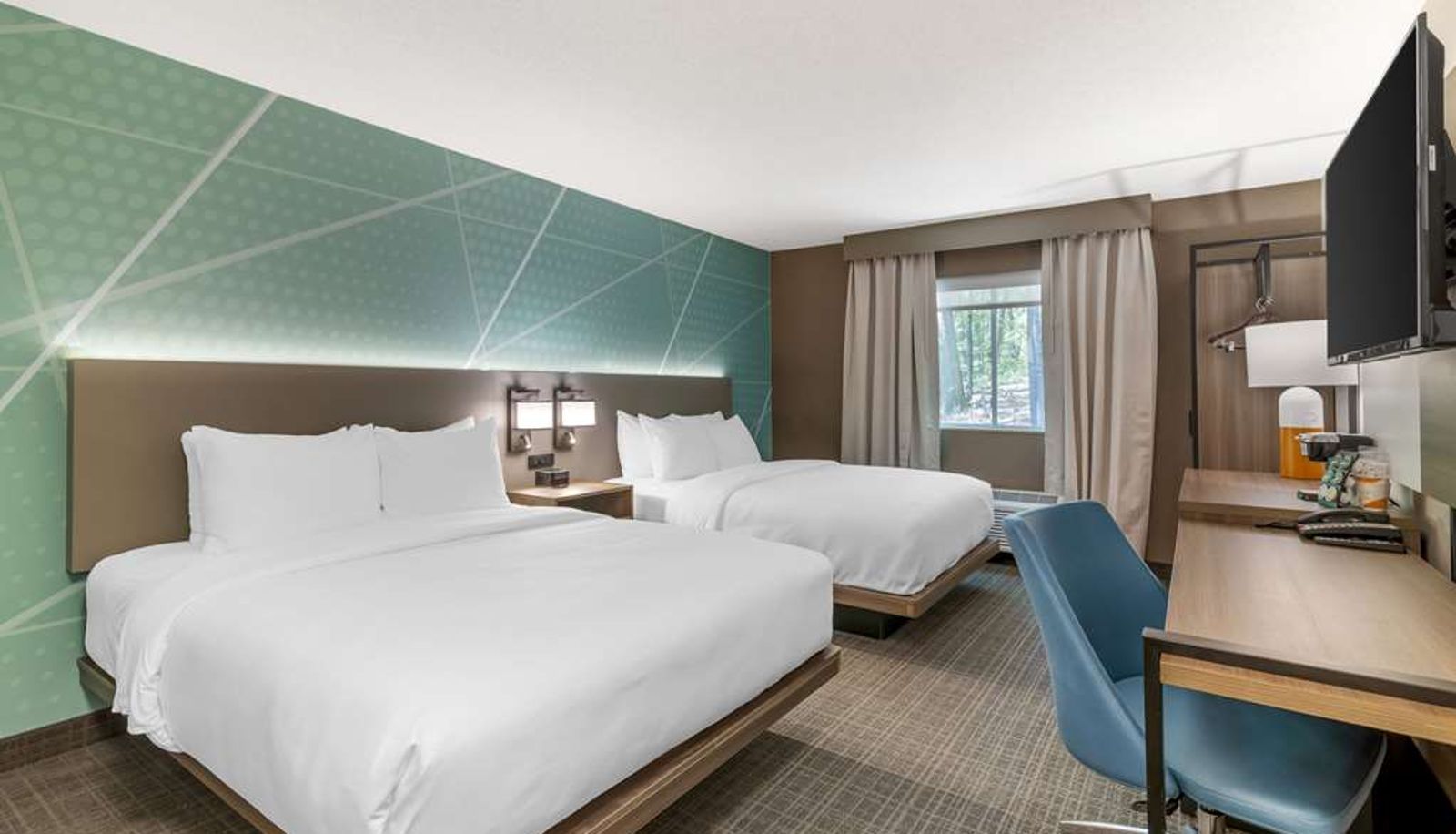 Zimmer - and SuitesComfort Inn
