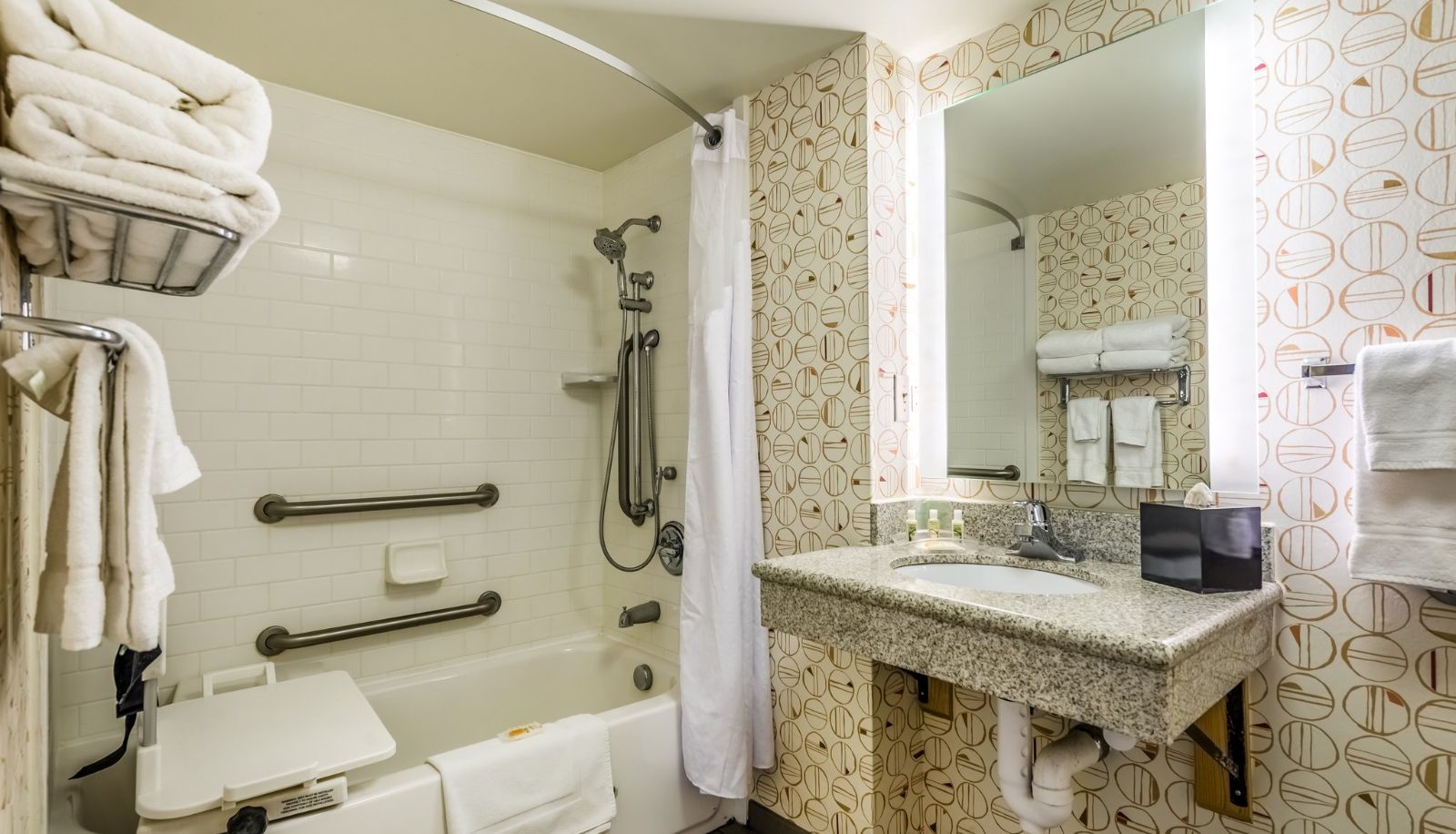 Room - Holiday Inn INDIANAPOLIS DOWNTOWN by IHG