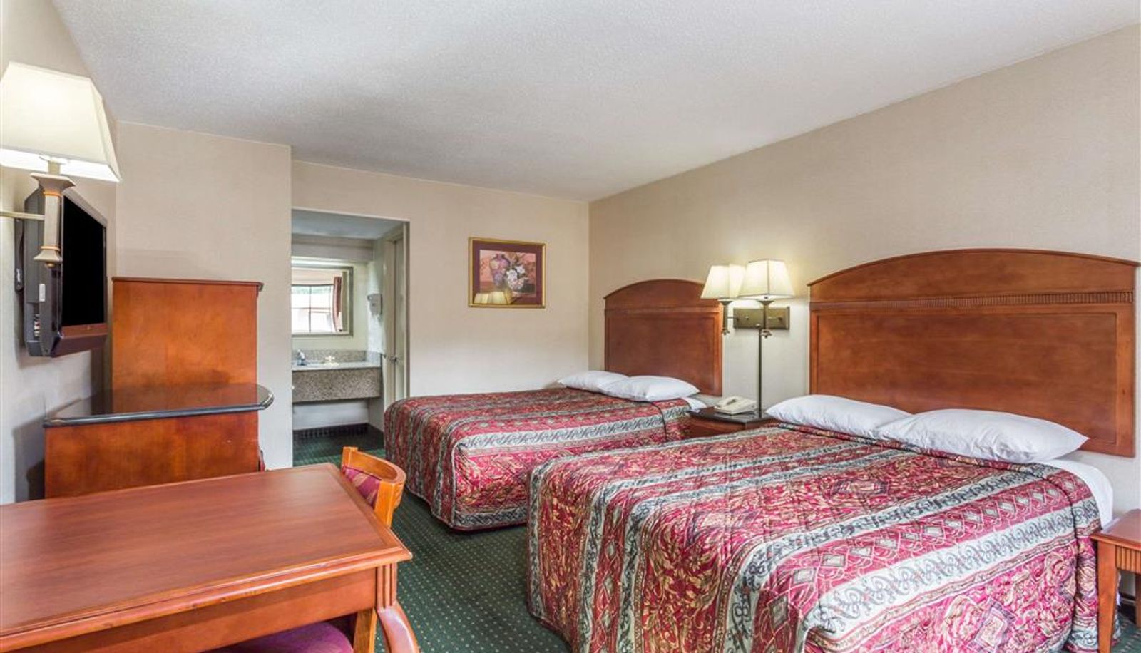 Room - Days Inn by Wyndham Camp Springs/Andrews AFB DC Area