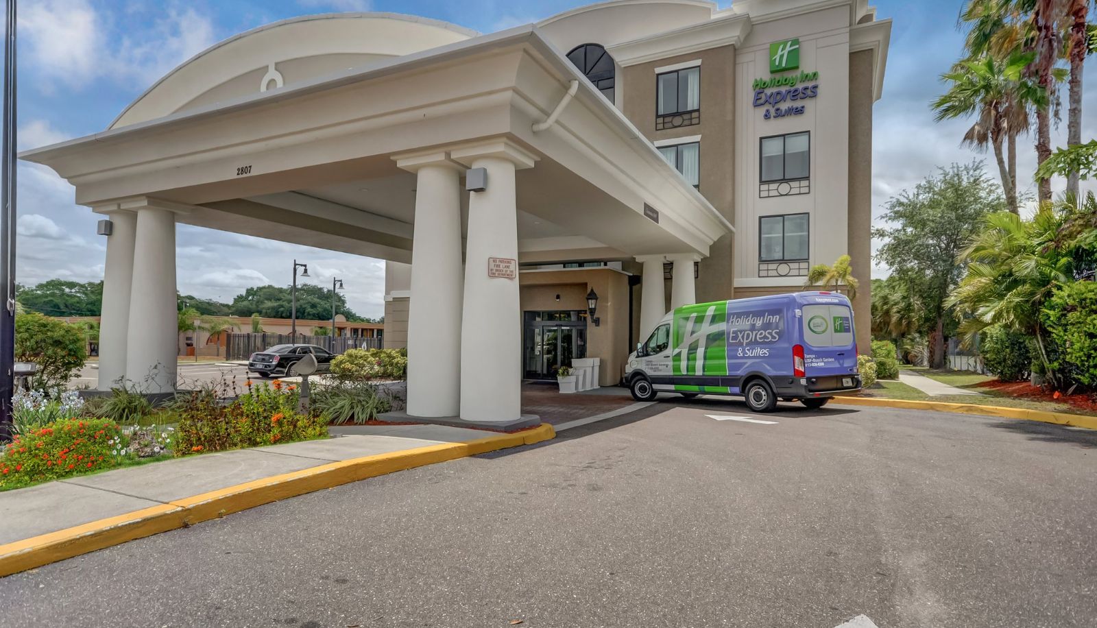 Info - Holiday Inn Express & Suites TAMPA -USF-BUSCH GARDENS by IHG